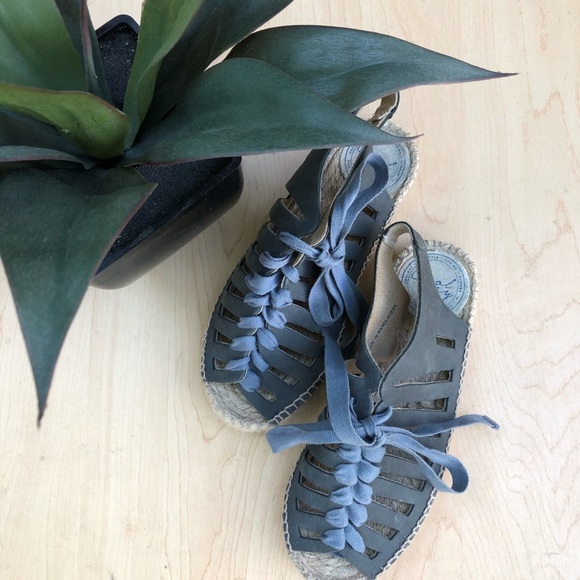 Cool Way Suede Leather Lace Up Sandals - Picture 2 of 8